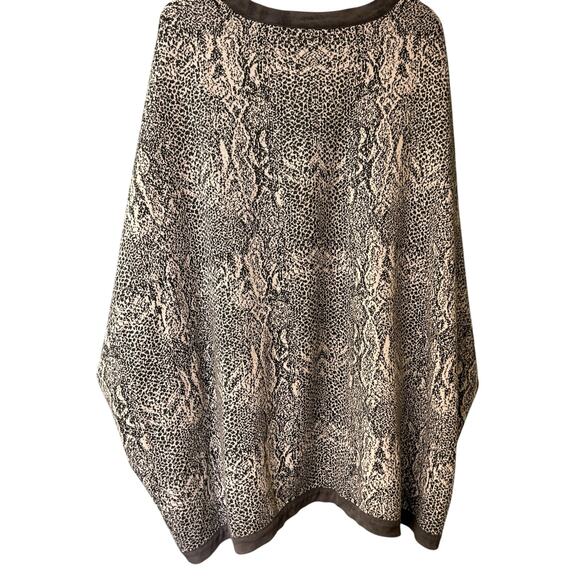 Tyler Boe Fringed Poncho Sweater M/L Gray Cashmere Blend Knit - Picture 7 of 11